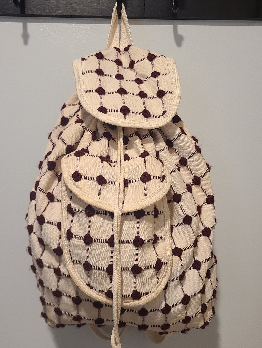 Checkered Artesian Drawstring Backpack Tan Burgundy
